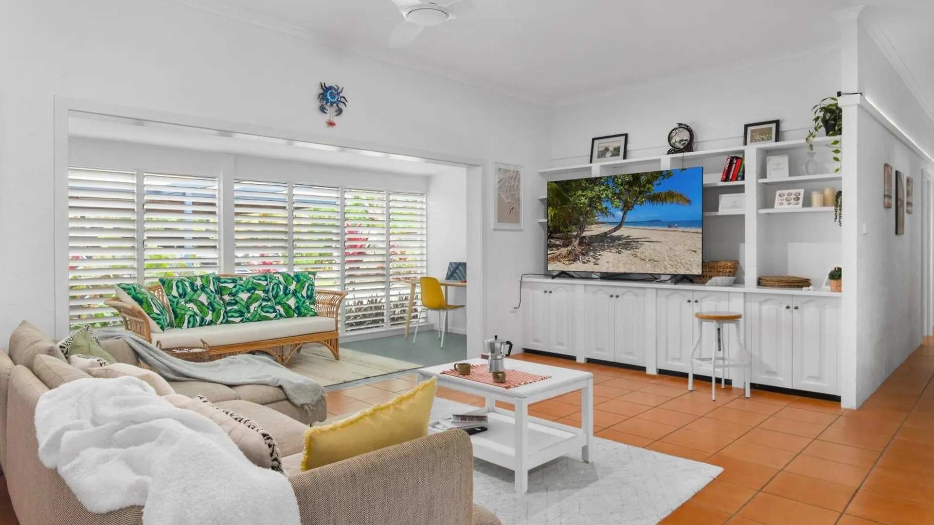 Holiday home Villa Sorrento, A House On 4 Mile Beach In Port Douglas